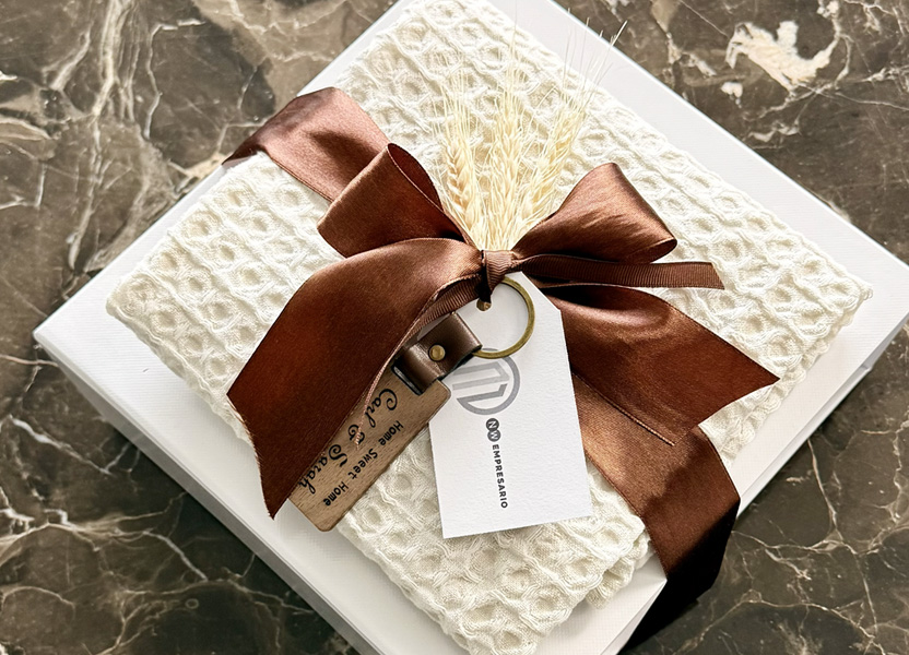 Pacific Giftworks custom branded gift boxes products