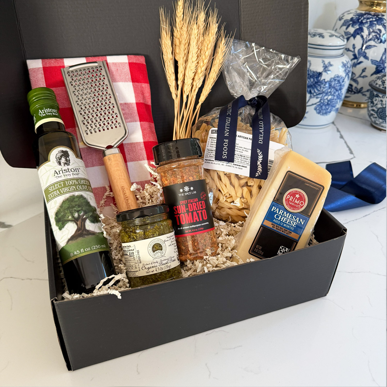 Pacific Giftworks Pasta Maestro gift box