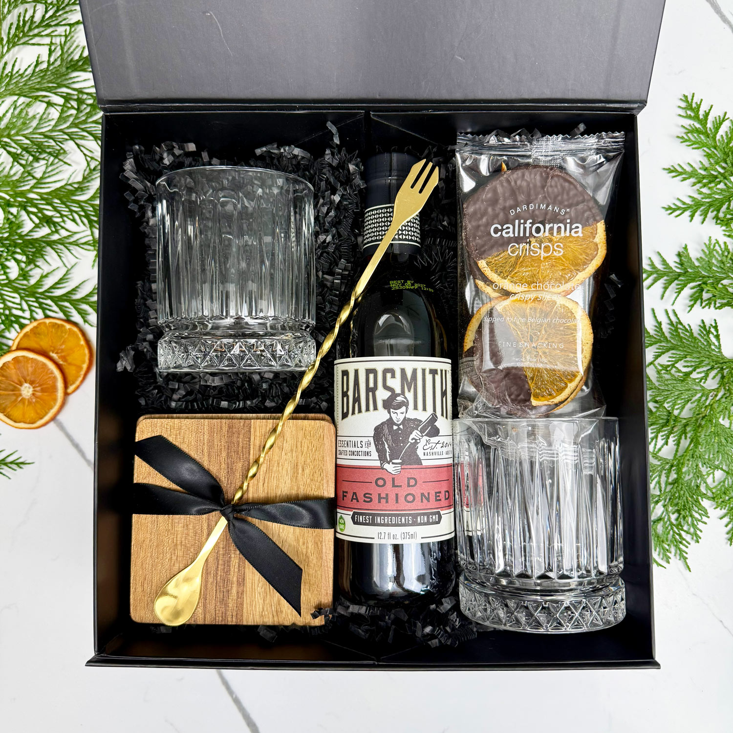 Pacific Giftworks Whiskey Wonders gift box